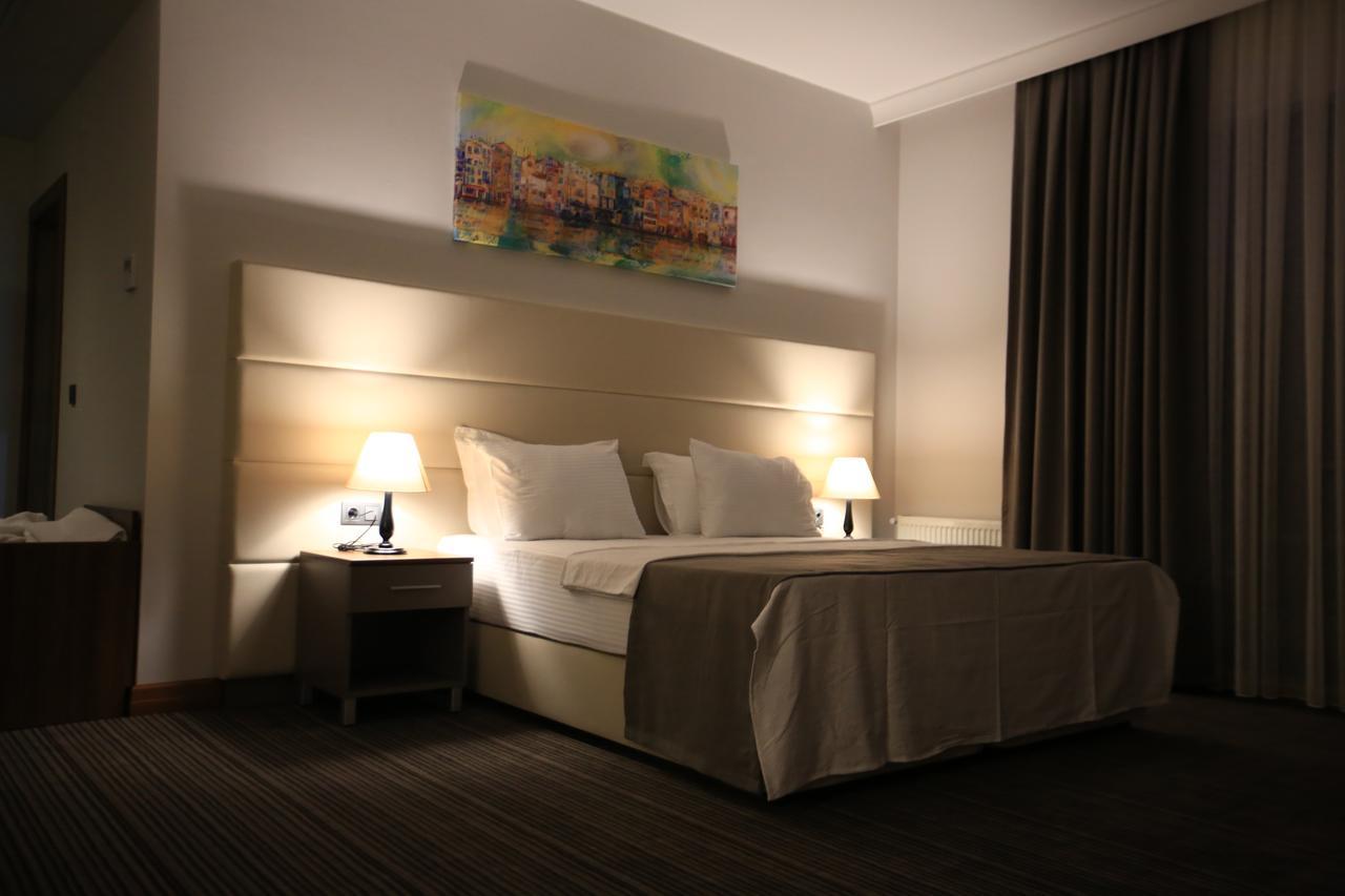Familya Otel Erbaa Buitenkant foto